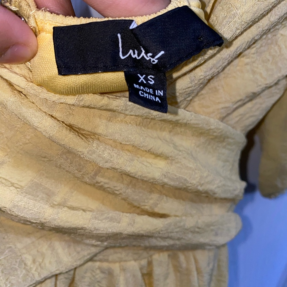 Lulus Hello Sweetheart Light Yellow Puff Sleeve Tiered Midi Dress Size XS - Picture 7 of 8